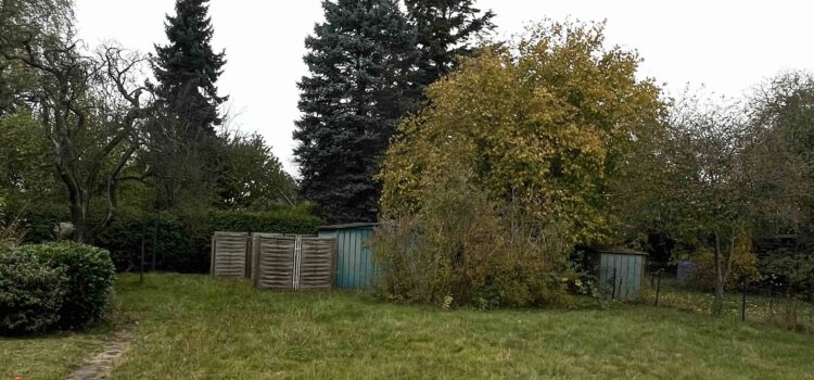 Baugrundstück für Doppel- oder Einfamlienhaus in Schnelsen